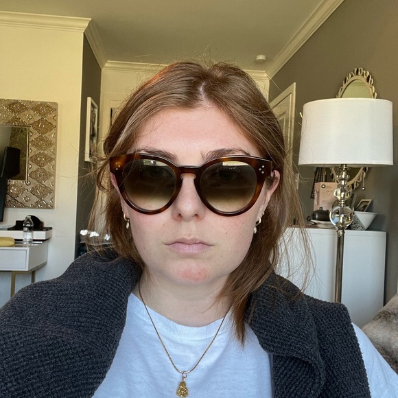 Celine Round tortoise gradient sunglasses with gold hardware - Picture 5 of 13